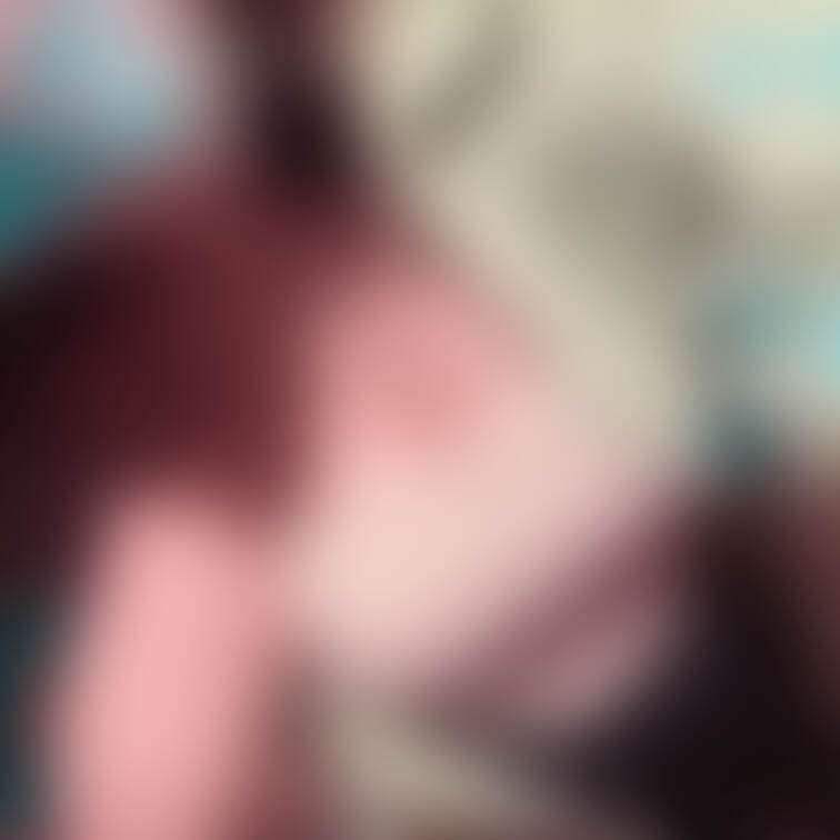 こういう服着る時もたまにある😊
服の系統迷子中、、、🥺🥺🥺
みんなどういう服が好き？？