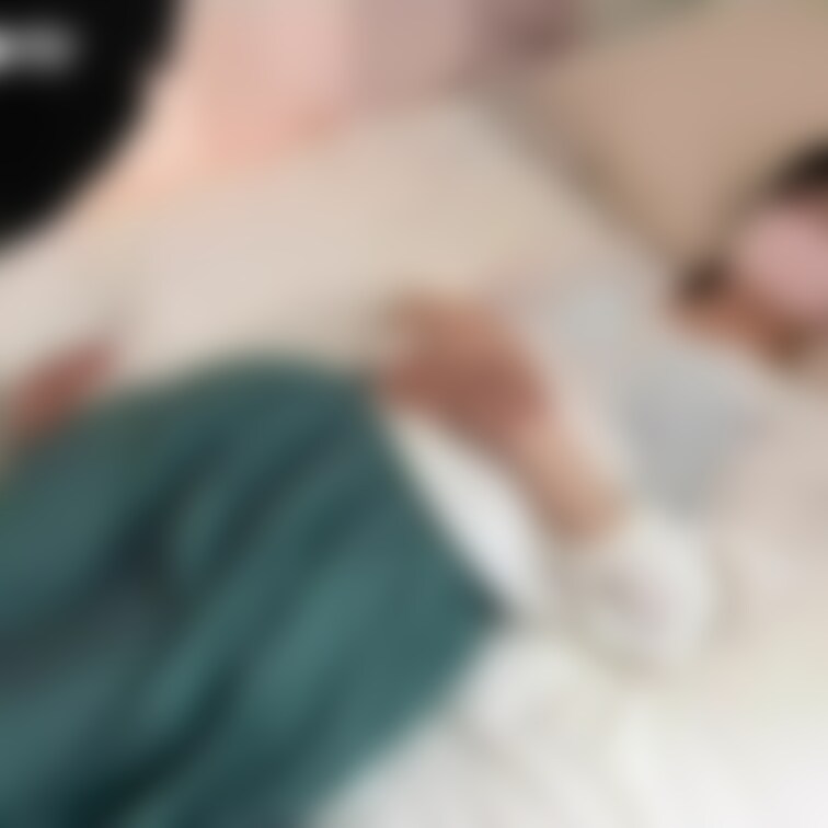 Part2ではクンニでイク姿をご覧下さいね🤭💕

少しでも興奮したら【いいね♡】押して頂けると嬉しいです💖✨