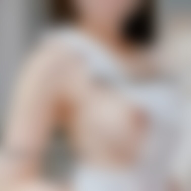 チラッ❤️


エプロン、パンツは仲良しさんから頂いた物💗
