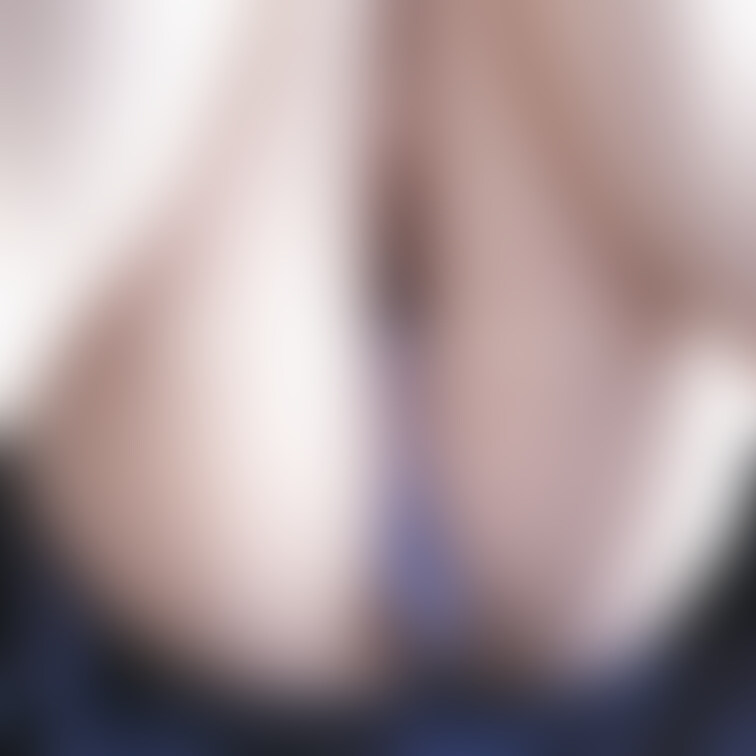 えっちな匂いがすごいかも…💦
それでも舐めてくれる？