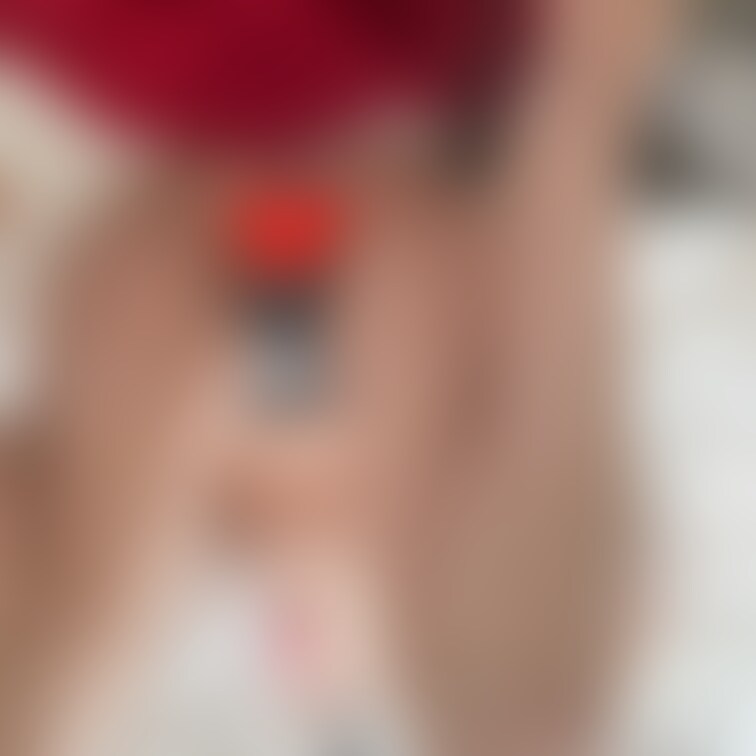○○○１月に投稿していた巫女コス＋玉パン自撮りを一部無料公開します！こちらは、有料のほうで、モザイクを薄くしたものを投稿