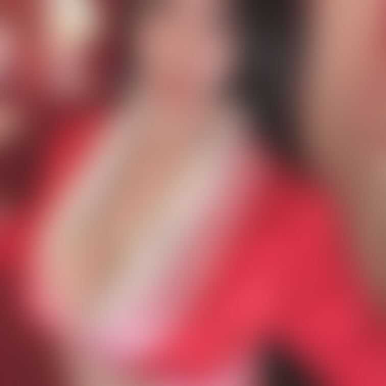 ボアハンコックでえちえち💕part①  
アニメキャラコスプレは初挑戦😆 
玉パンも今回初めて履きました❣️玉パンの