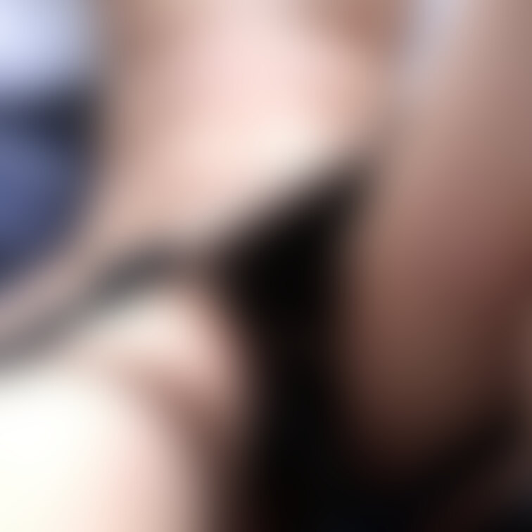 よーく見たら、、、、
暗くてわかんないかな？🥰