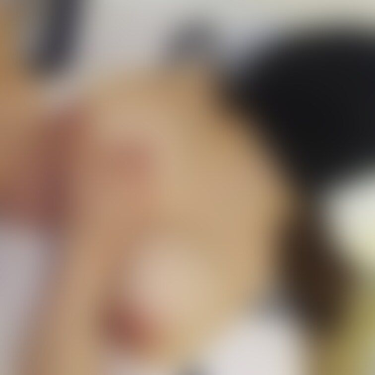 避妊もせず生でハメられ理性を失って感じ、胸を鷲掴みにされ、口に指を入れられ弄ばれて喜ぶマゾに堕ちた人妻ユキ。