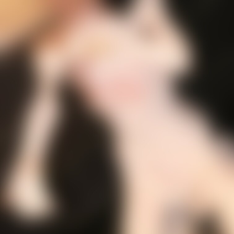 【超スレンダー少女のペイント体験】
スタイル抜群!超細すぎる女の子が楽しんでペイントメッシーに挑戦してくれました!