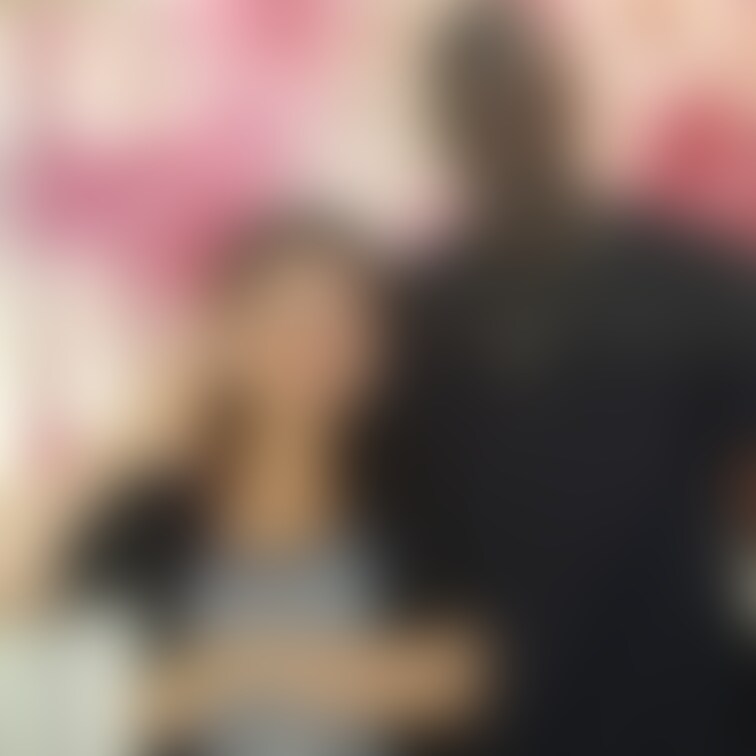 妻の彼氏履歴。
○○○後半から米兵と付き合ってたらしい。
私の前が黒人さん。
性処理に使われてたんだろうなぁ　