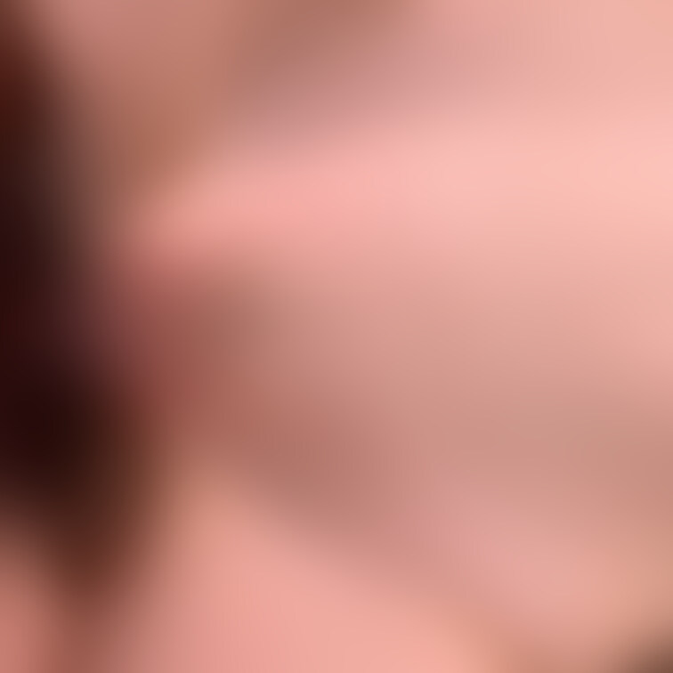 プラン内でハメ撮り個人撮影している素人の女の子です！
顔出しSEX動画も多数投稿してますよー！
他にも超可愛い女の子
