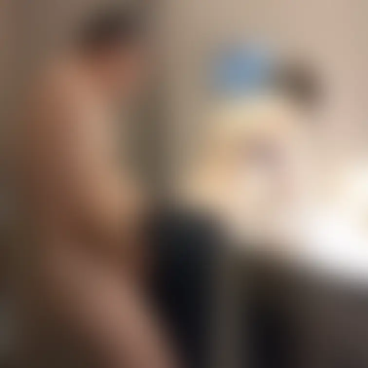 悪友と妻の密会してる時に洗面台で入れられてる様子をご覧下さい。