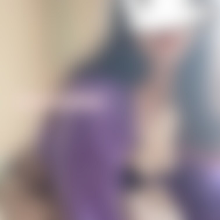 発熱さえなくなればこっちのもん🐰✨
あまりの暇さに、日中からこんな格好で過ごしていました😂
むちぽちゃ色白×網タイツ