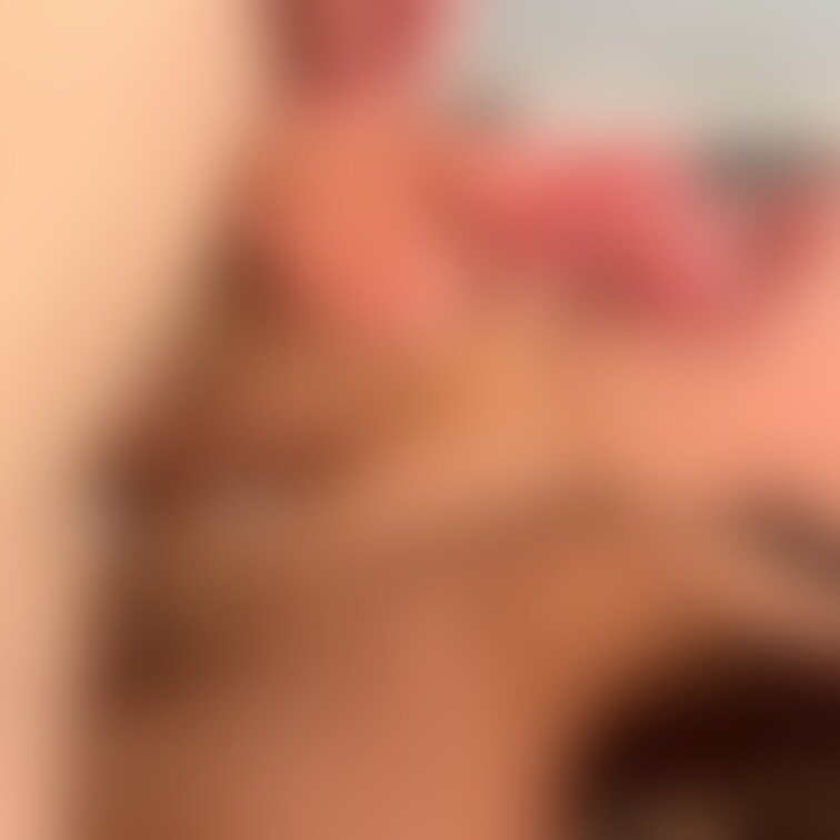 ゆずき🐱のフェラ顔🫶
可愛い女の子の舌と涎で興奮する方必見かもしれません🙂
フェラ・手コキ・パイズリのご奉仕フルコー