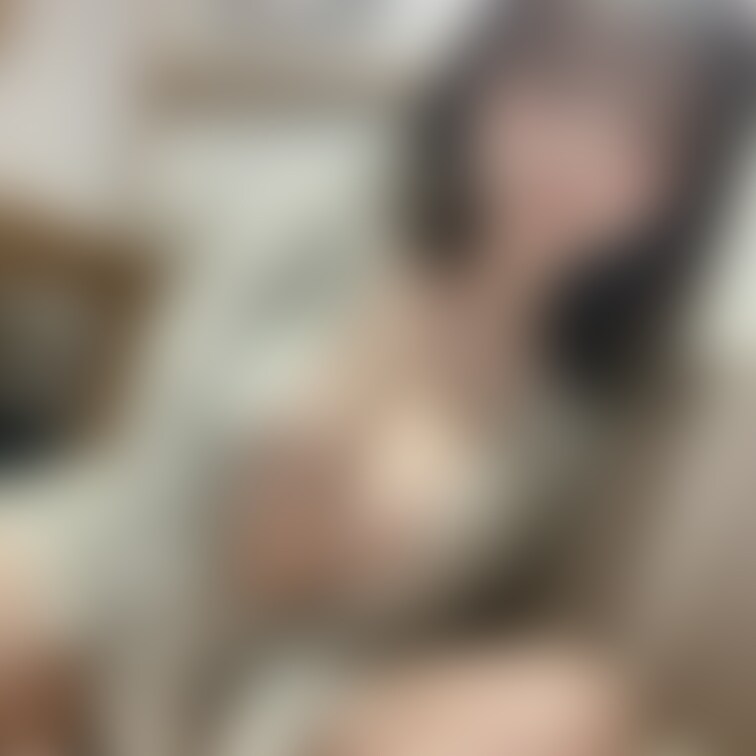 おはようございます😃
朝からメチャメチャ寒いです。
普段はスポーツブラして寝るんですが、昨日は暖房効かせすぎて蒸れて