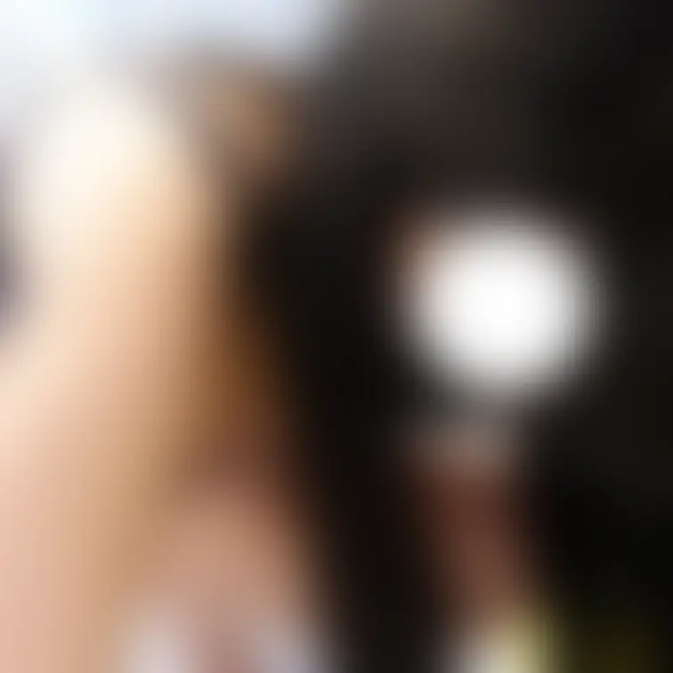 みずきの下着ツイスター画像です。かなり体に接近して撮りました。密着撮影OKなんで。

セクシーアイドル虎の穴・みずき