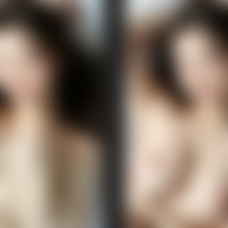 着衣と脱衣を並べた画像です。画像№237