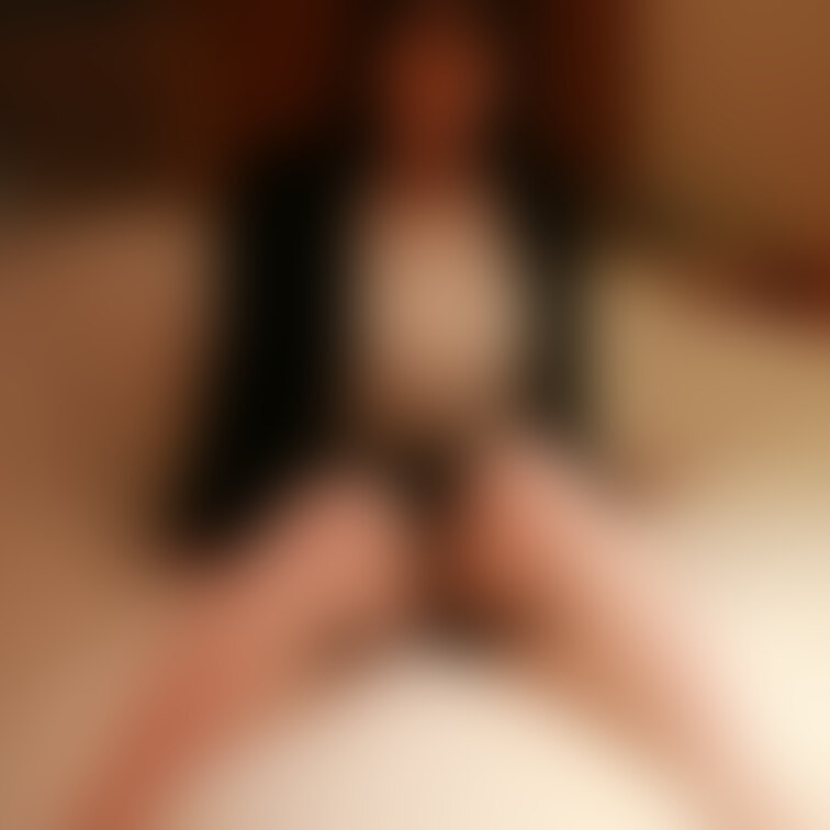 お○○○さんはバレンタインもらった?
プレゼントはチョコもいいけど、1番は私がいいよね(⑉• •⑉)