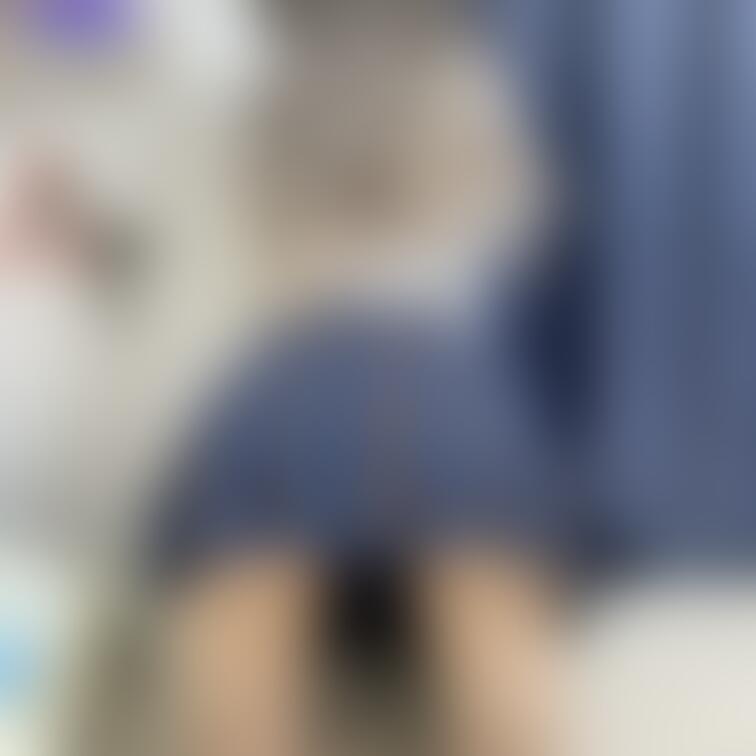 おはょ♡
4枚置いとくね🍀
制服ネタそろそろ尽きるなぁ😂笑


夜は有料プラン様向けに過激なﾔﾂ載せるぞ🥰
