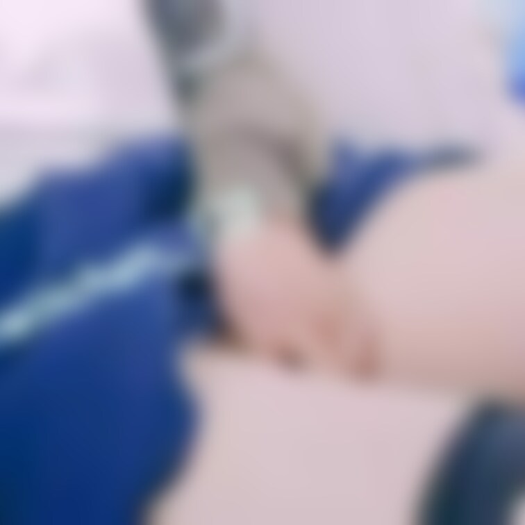 バスでムラムラしちゃってとまんなかった...