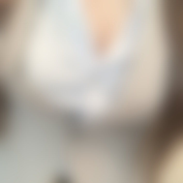 今日も撮影してきた！

テーマは家庭訪問した先生♥️