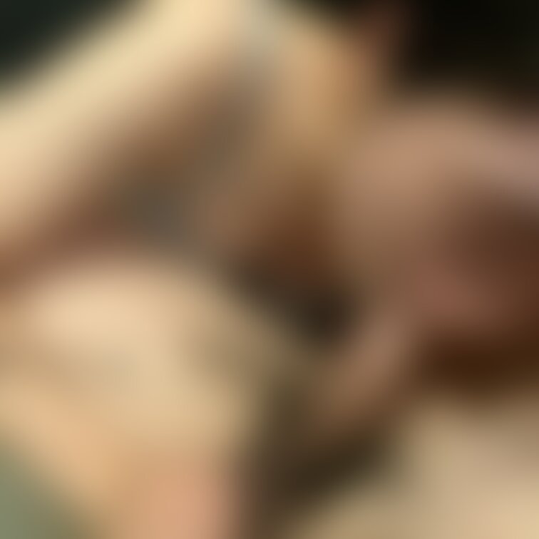 19歳の専門学生に丁寧にご奉仕してもらいました☺️
口の中が暖かくて、フェラも上手で最高