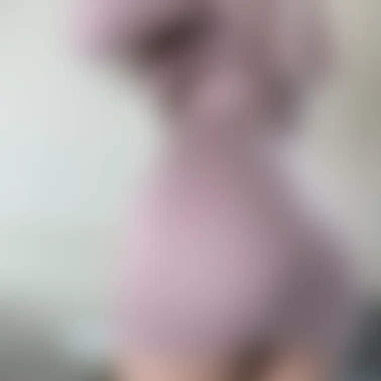 着てた洋服と下着を全部脱いで、全裸でバックで突いて欲しくて恥ずかしいおねだりポーズ💗💗