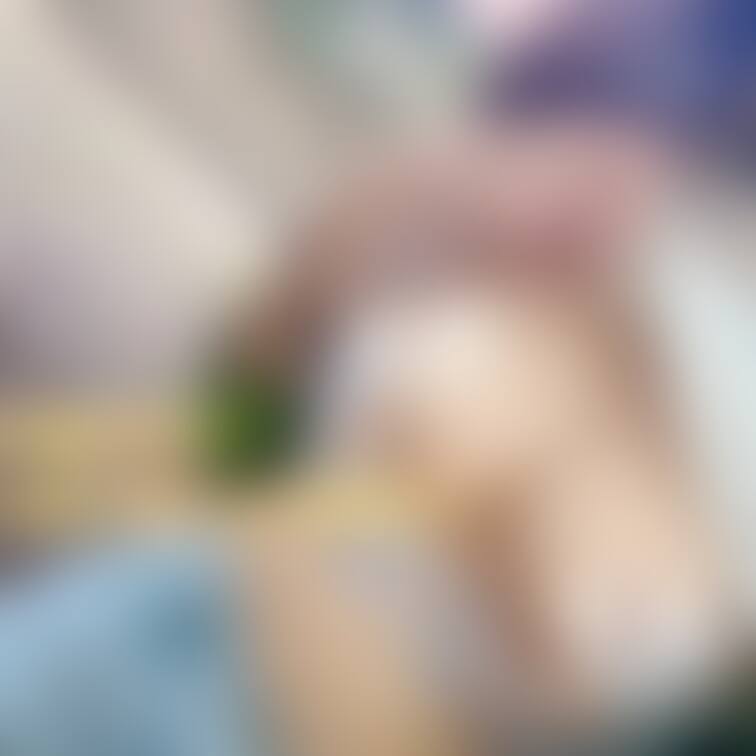 🤭Smileぷらん🤭

木が生い茂ってるトトロっぽい森でおっぱい出してみたよ🌳すぐ近くに道路あるから木の間から丸見え