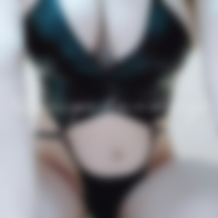もみもみ動画♡　3分4秒

ちょっと陰毛チラしてます💦
