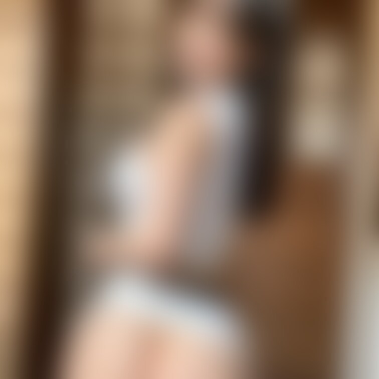 はい。ご主人様の命令は絶対です♥
Yes. Master's orders are absolute♥
#巨乳#