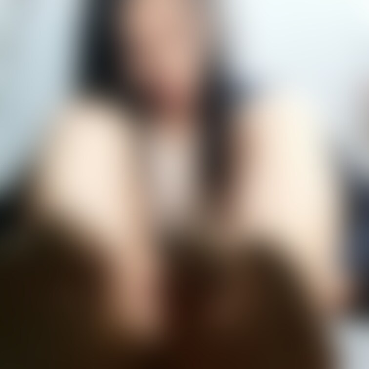 【お貢ぎプラン】今日のSNS画像限界顔出し版&今日の着飾ったスーツの中身

光の具合でこんなに色味が変わるんだね😉今