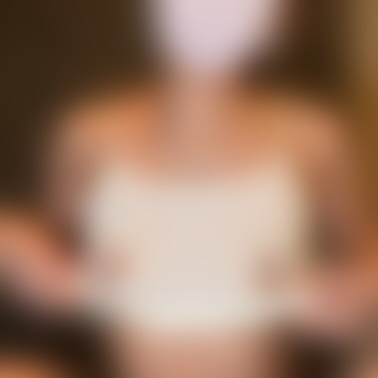 ミカの垂れ乳おっぱいどうですか•́ω•̀)?

                             -ご案内-