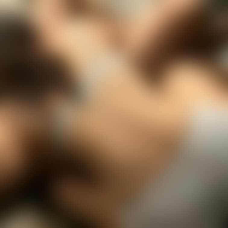 19歳の専門学生と、、、♡
何してるでしょう😊