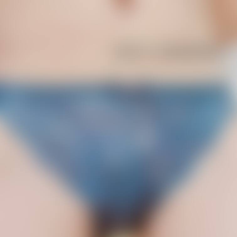 まいまい応援プラン様限定
前も透け透けなんだ😆💕
上付きだから具が穴から出ちゃった😅😂