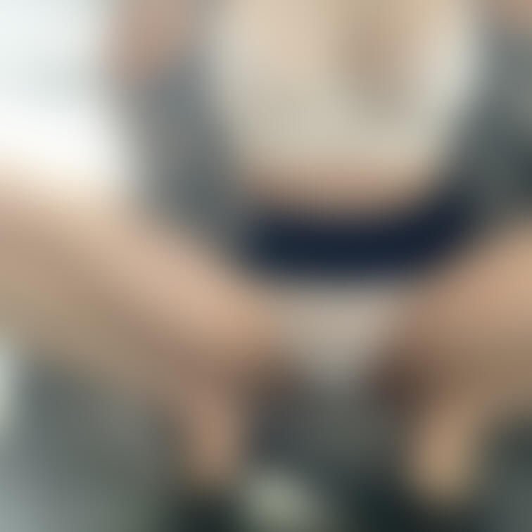 お昼からごめんなさい(｡-_-｡)
見られてる気がして興奮しました💭