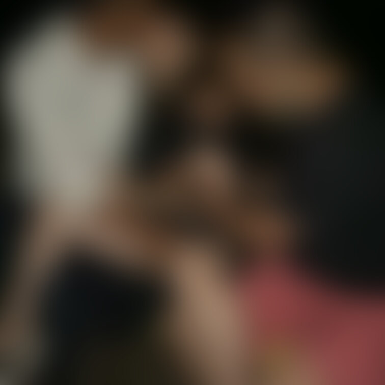 野外SEX。
妻が目の前で他の男とディープキスするのは興奮しかないですよ。

#人妻
#NTR
#寝取られ

