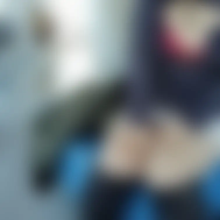 ♥️露出♥️人が居る場に移動

もう少しドキドキしようと言うことで
人が居る場所に移動してきました
すぐ後ろに外
