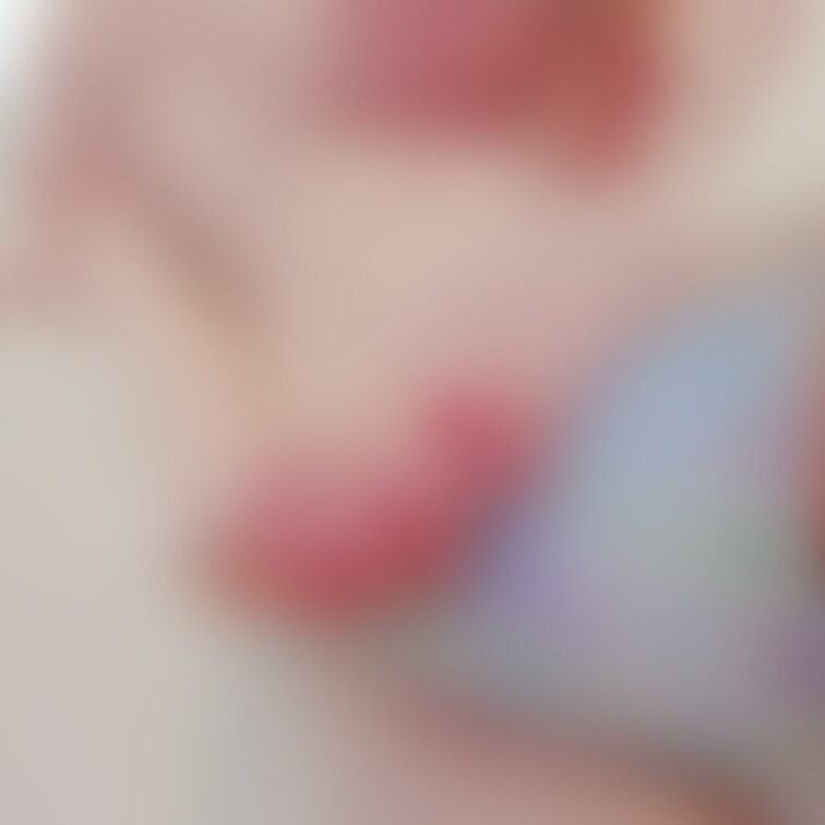 下から覗くのは反則です…💦💦
よかったらコメントくれると嬉しいです🌷