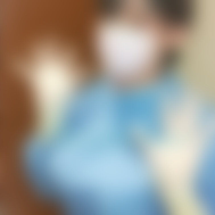 お口の中、診せてね〜