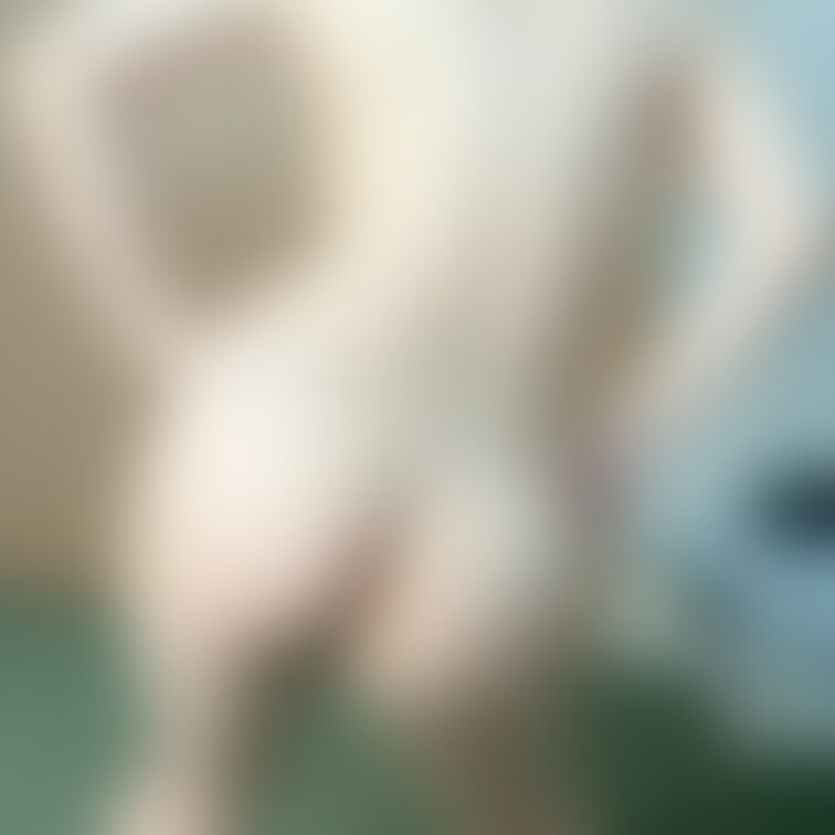 お尻を突き出して決めポーズするにゃんこ(￣+ー￣)✨

背中とお尻の割れ目がテカってるのは…
ぶっかけられたからだ