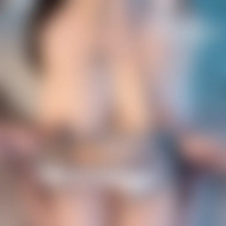 水着お写真その2🏖
水着がズレちゃったり
紐が取れちゃったりのラッキーえろが満載...