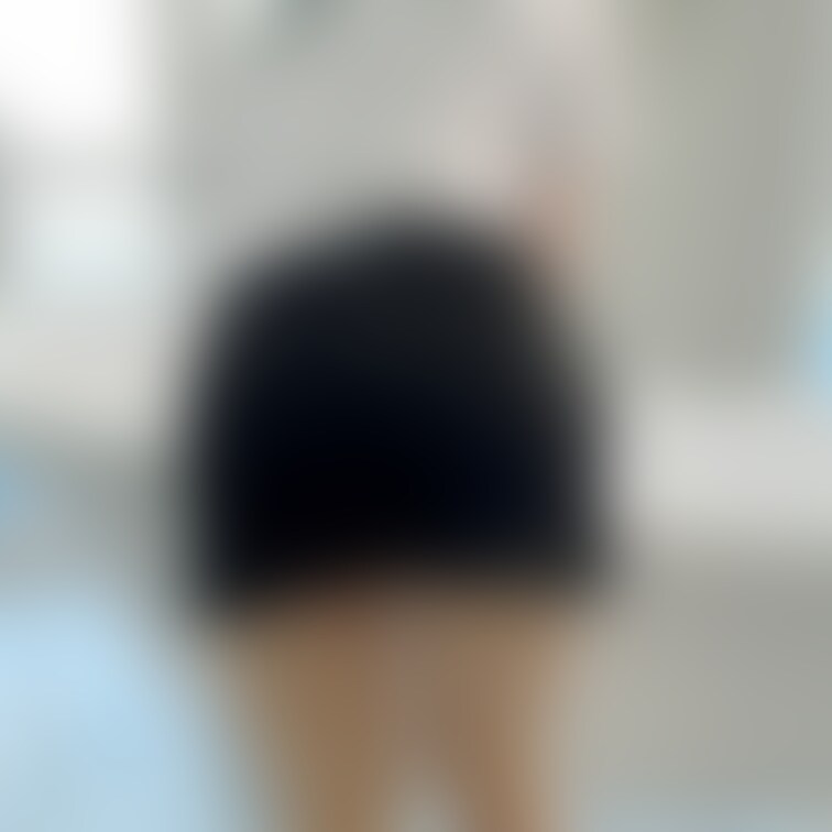実際に街中でおしり凝視しちゃだめだよ〜😘