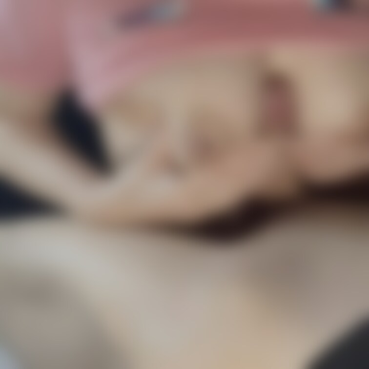 【限定動画】Twitterで好評だった🍮部屋着でパイズリしおっぱいにぶっかけ

Twitterに載せた部屋着が好評だ
