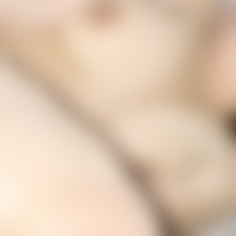 嫁ちゃんのムチムチ巨乳
嫁ちゃんでオナニーしてほしいです
