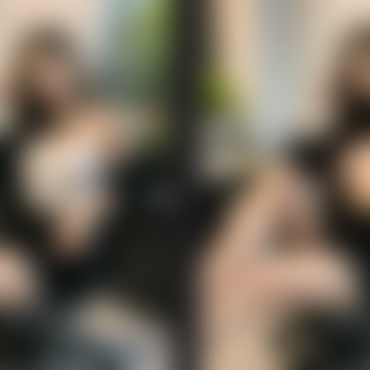 着衣と脱衣を並べた画像です。画像№114