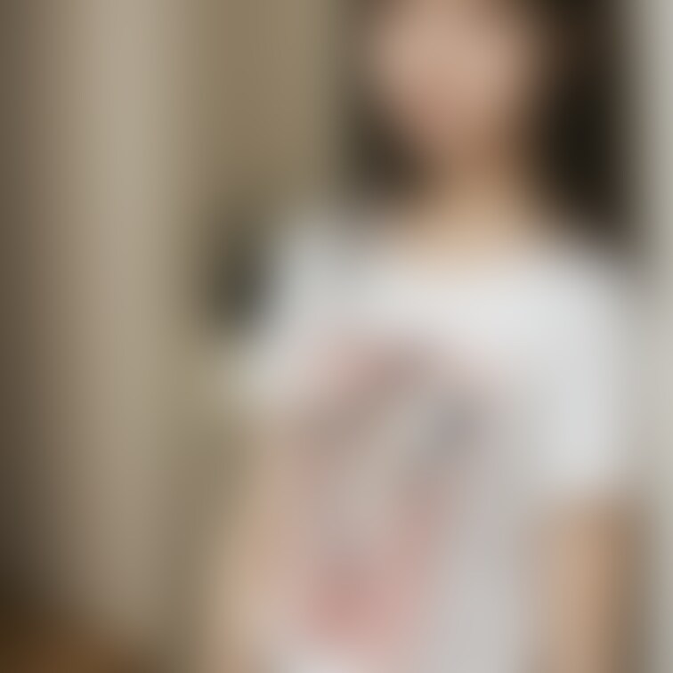 部屋の無防備な彼女 その2
Defenseless Girlfriend in the Room part2
T