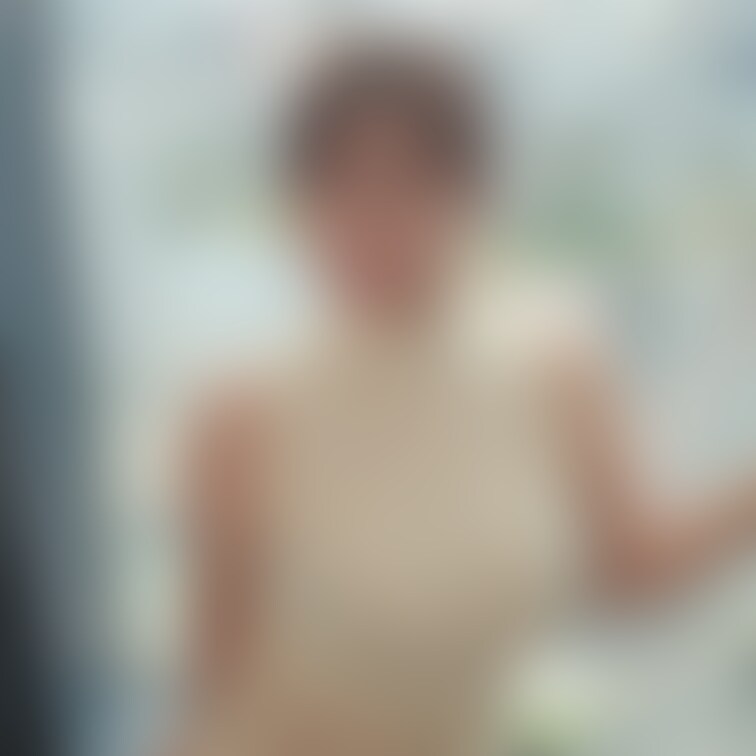 知的眼鏡お○○○さん