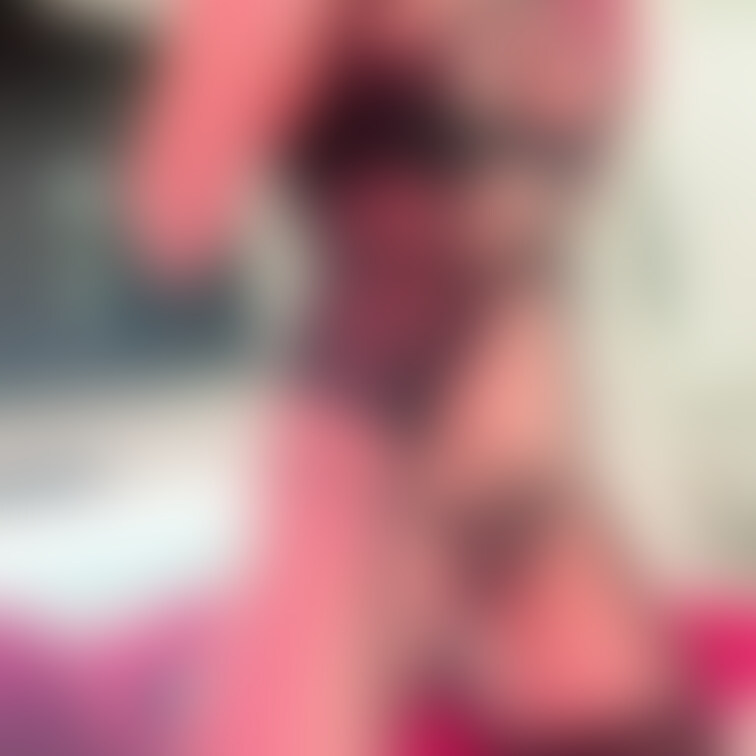 えっちなコスプレ🥺💗今日は前面💞💞
【スタンプあり　お試しみかまにあプラン】
のページです💗

1枚目はちゃんと