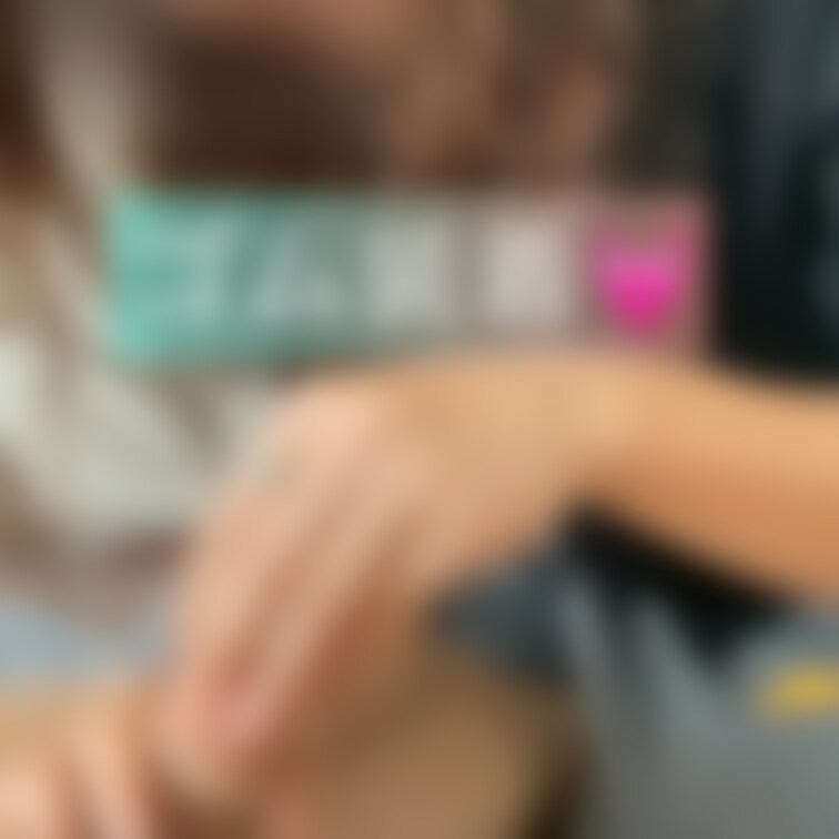 ふみかが教える正しいゴムのつけ方💓

おちんちんをしっかり大きくしてあげて素早くつけましょう😝
ちなみに口でつける