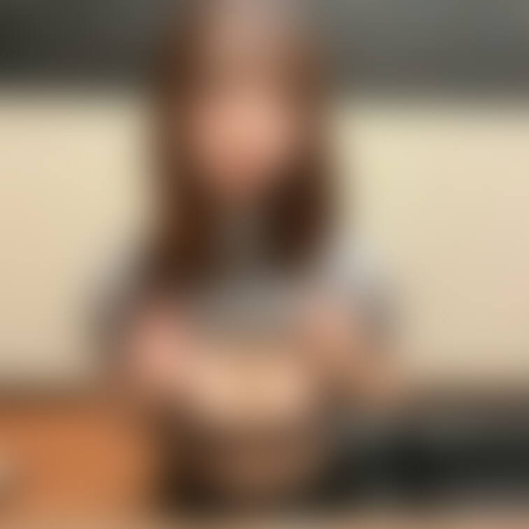 Xの続きです❤️Xにアップした投稿の完全顔出しスタンプ無しバージョンです😖❤️おじさん貸し出されて触られてむらむらとまら