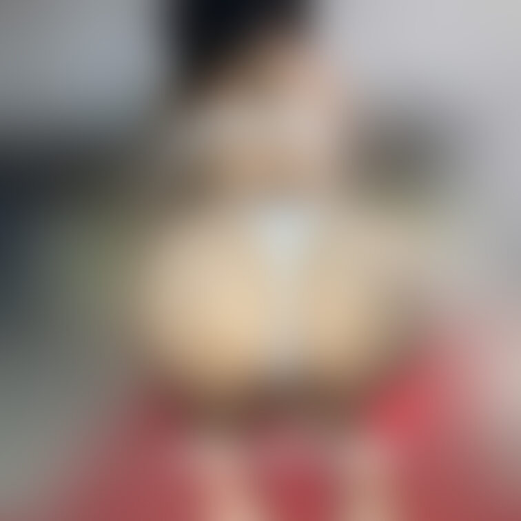 お試し初投稿🙌🏻
ケツに定評のある妻です！ゆっくり見たいってください🥰