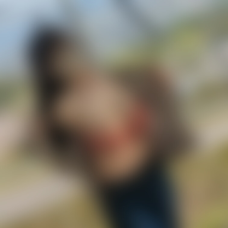 見晴らしの良い公園で露出♡
人もちらほらいたので、これ以上のえっちなことは出来なかったけど…いつか野外で色々出来たら良