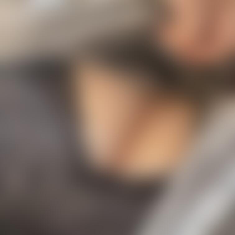 お洋ふく捲れば谷間♡

下着捲ればおっぱい♡たくさん触ってほしい