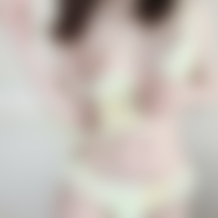 ちらっ♡